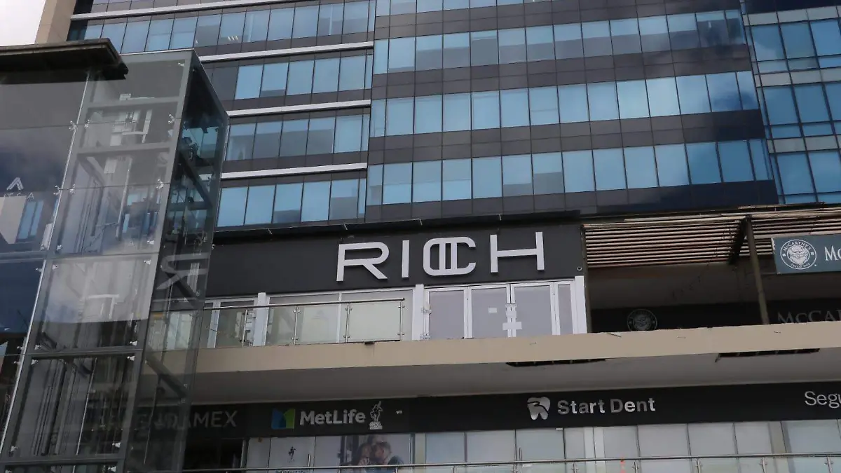 Rich (1)